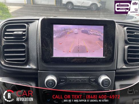 Used 2025 RAM ProMaster 2500 w/ Convenience Group FWD image 15