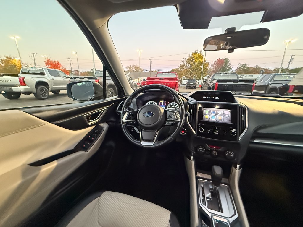 Used 2022 Subaru Forester Premium AWD/4WD image 10