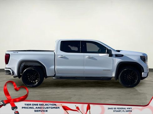 New 2025 GMC Sierra 1500 Elevation image 14