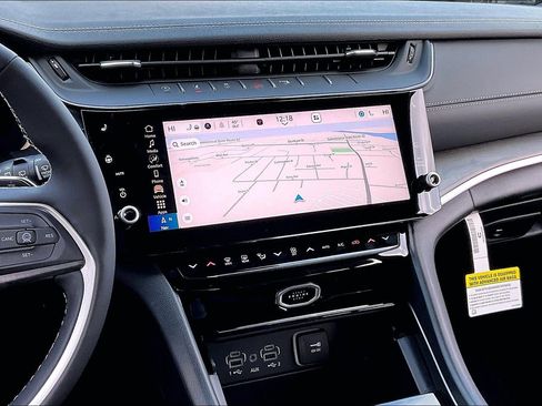 New 2026 Jeep Grand Cherokee Limited image 7