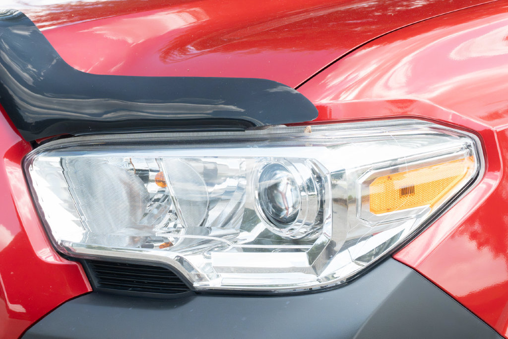 Used 2023 Toyota Tacoma SR AWD/4WD image 2