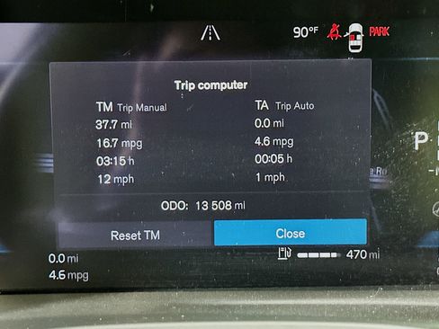 Used 2025 Volvo XC60 B5 Plus image 19