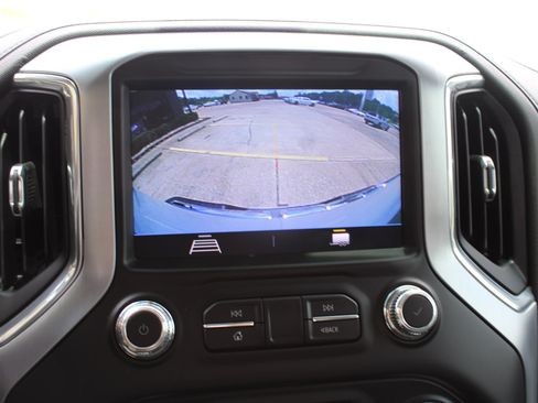 Used 2022 GMC Sierra 3500 SLE w/ SLE Convenience Package AWD/4WD image 24