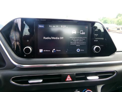 Used 2020 Hyundai Sonata SEL w/ Convenience + Sunroof Package FWD image 17