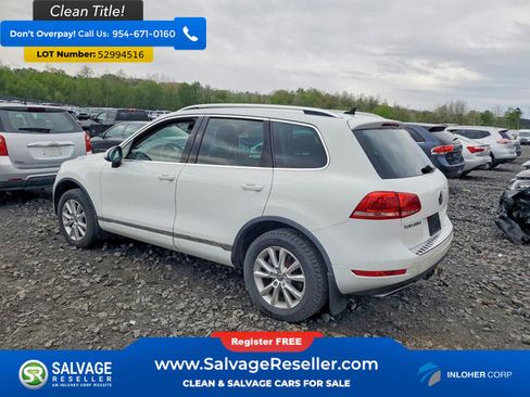 Used 2014 Volkswagen Touareg Sport AWD/4WD image 3
