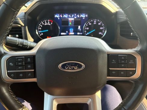 Used 2023 Ford Expedition Limited RWD image 7