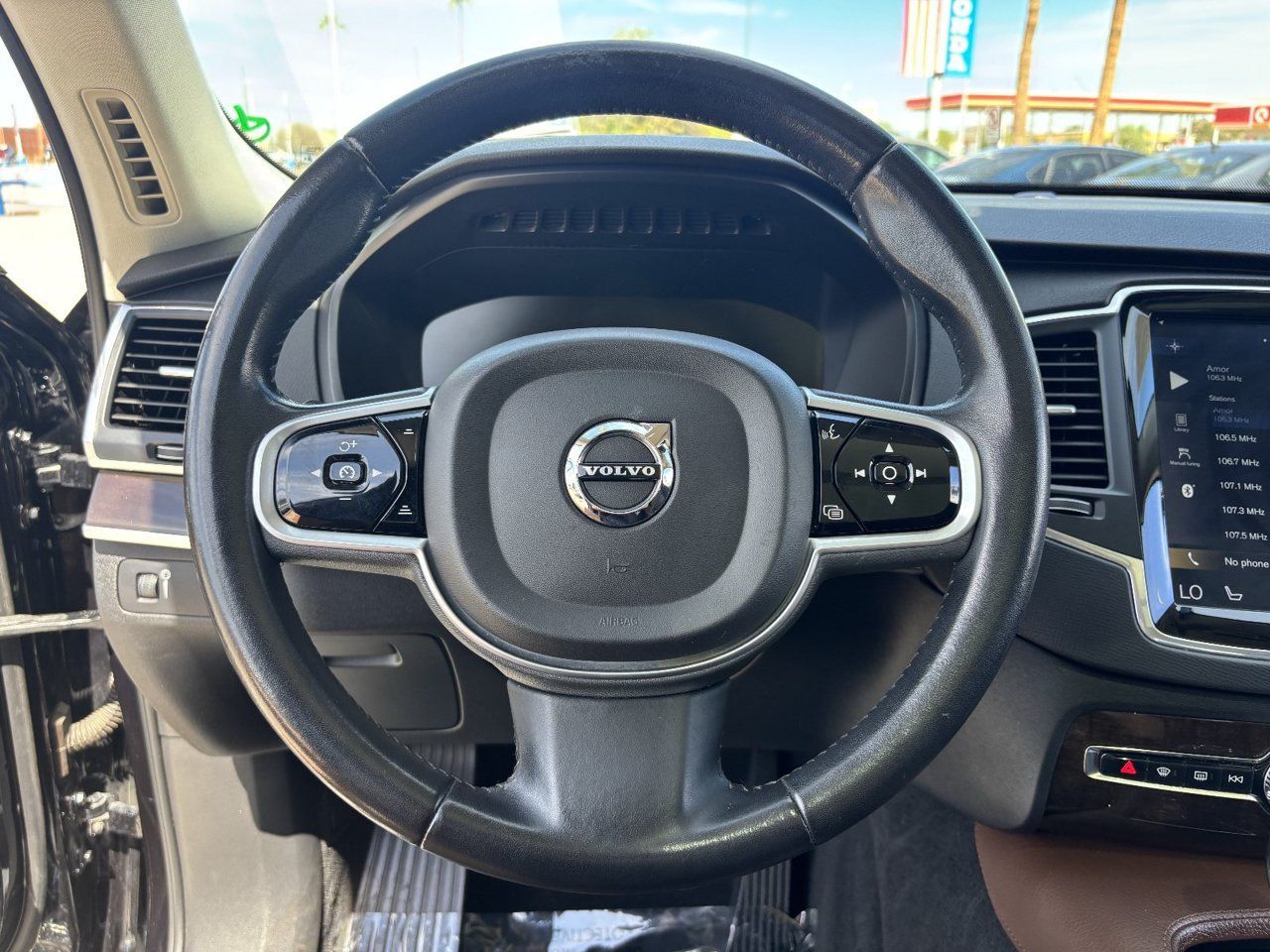 Used 2019 Volvo XC90 T6 Momentum w/ Advanced Package AWD/4WD image 27