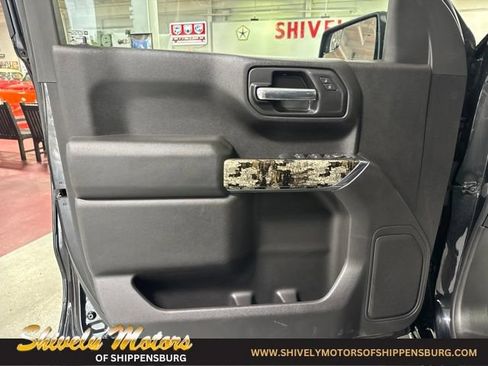 Used 2021 Chevrolet Silverado 1500 Custom Trail Boss w/ Realtree Special Edition AWD/4WD image 14