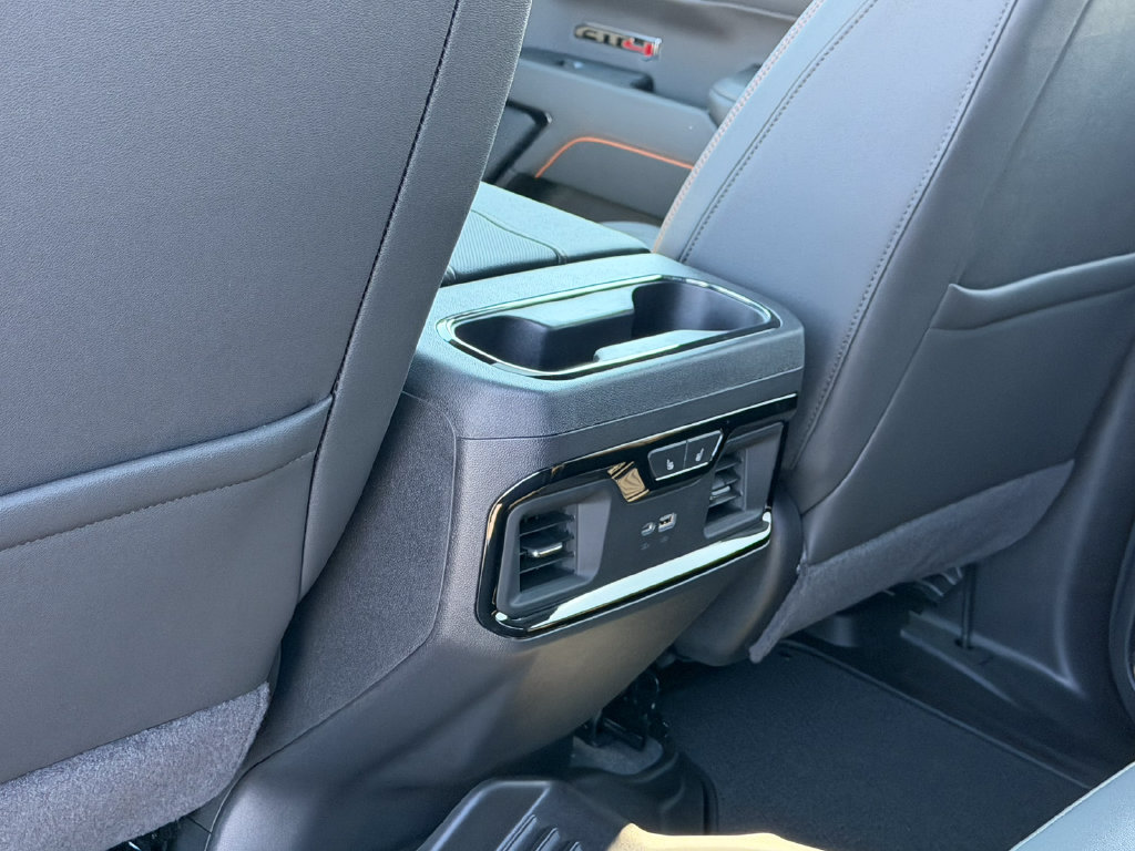 New 2026 GMC Sierra 1500 AT4 w/ AT4 Premium Package AWD/4WD image 34