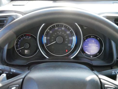 Used 2016 Honda Fit EX image 21