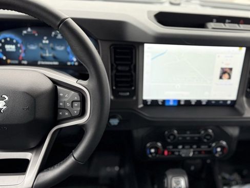 New 2025 Ford Bronco Big Bend image 17