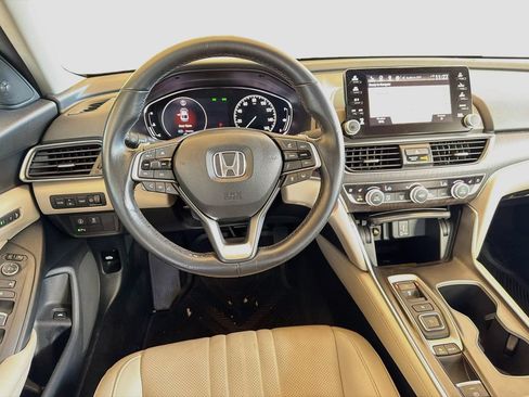 Used 2019 Honda Accord Touring image 21