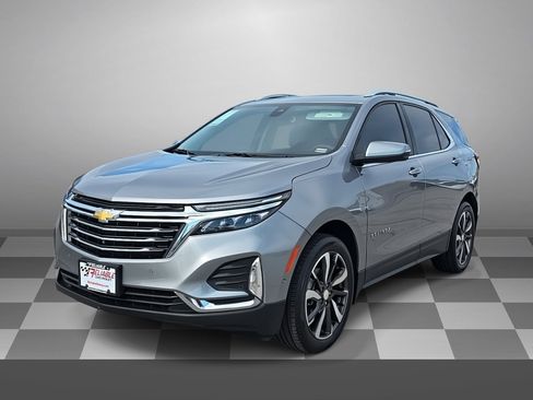 Used 2024 Chevrolet Equinox Premier image 3