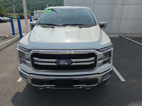 Used 2024 Ford F150 Lariat AWD/4WD image 9
