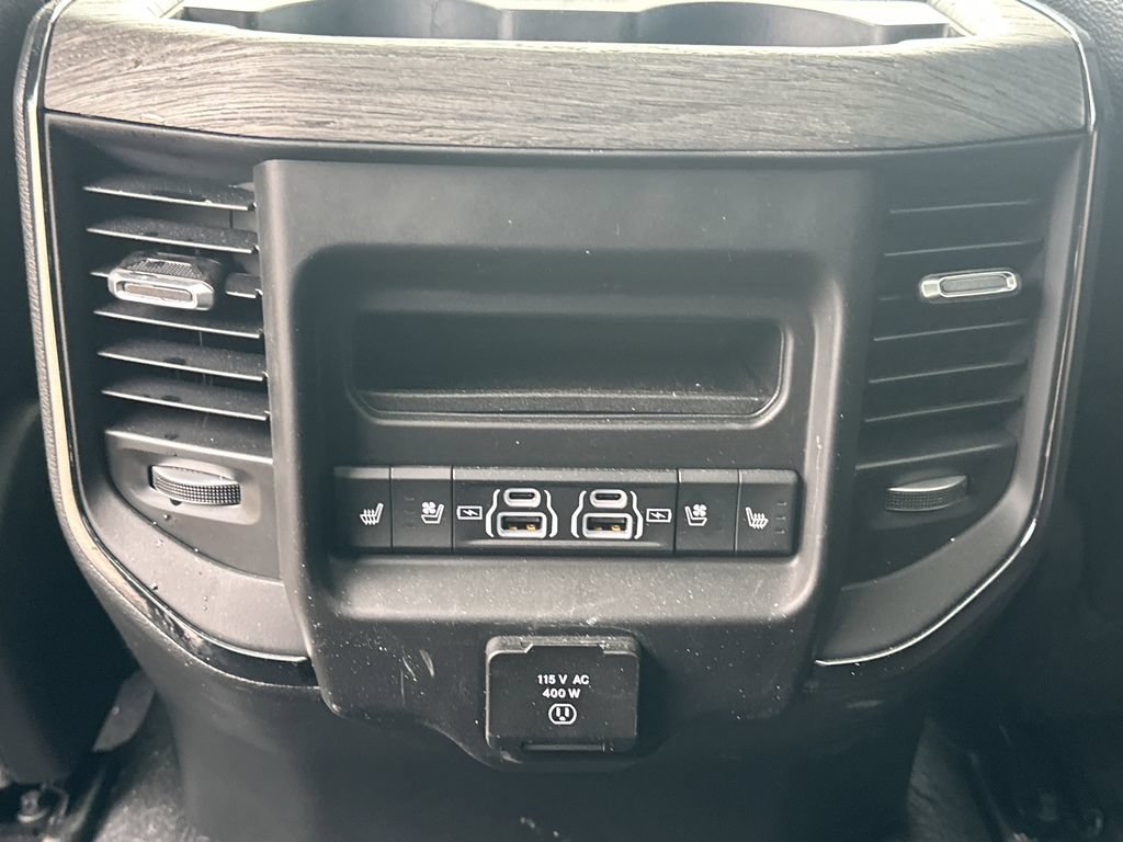 Used 2026 RAM 1500 Limited AWD/4WD image 25