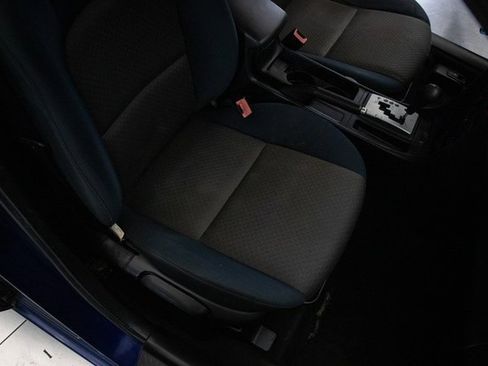 Used 2005 MAZDA MAZDA3 I w/ Pwr & 16" Alloy Wheel Pkg image 16