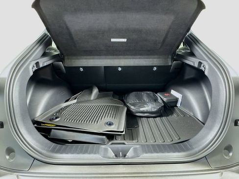 New 2026 Toyota C-HR AWD/4WD image 27