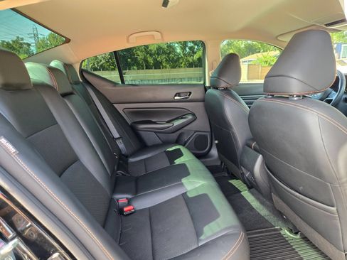 Used 2022 Nissan Altima 2.5 SR AWD/4WD image 26