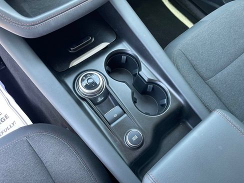 Used 2025 Ford Explorer Active RWD image 21