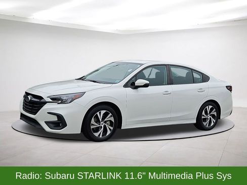 Used 2024 Subaru Legacy Premium image 3