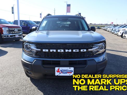 New 2025 Ford Bronco Sport Outer Banks w/ Outer Banks Tech Package+ image 9