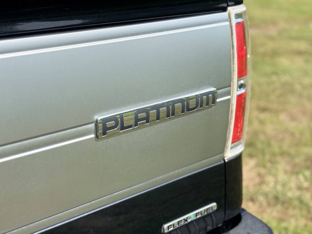 Used 2013 Ford F150 Platinum AWD/4WD image 10