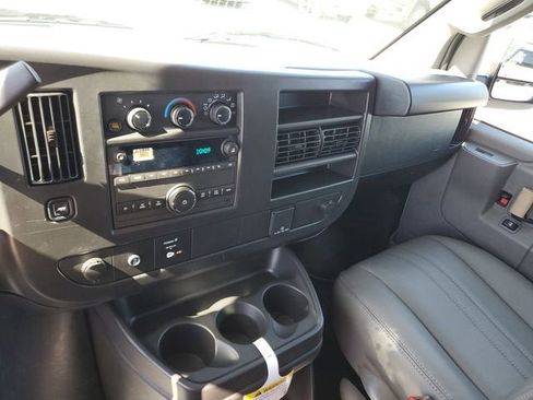 New 2026 GMC Savana 2500 Extended RWD image 25