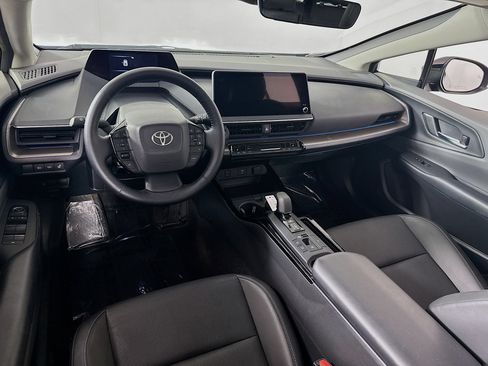 Certified 2025 Toyota Prius XLE AWD/4WD image 18