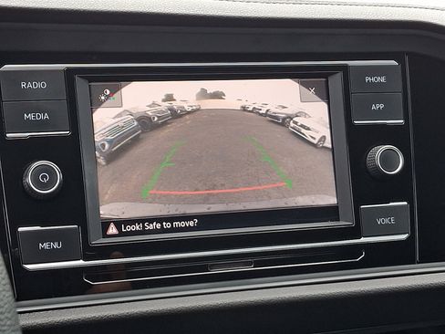 Certified 2022 Volkswagen Jetta S FWD image 20