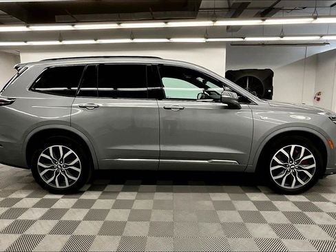 Used 2024 Cadillac XT6 Sport w/ Technology Package AWD/4WD image 15
