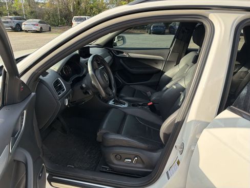 Used 2018 Audi Q3 2.0T Premium Plus w/ Premium Plus Package image 16