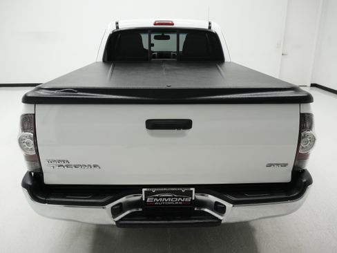 Used 2012 Toyota Tacoma 2WD Access Cab w/ SR5 Pkg image 5