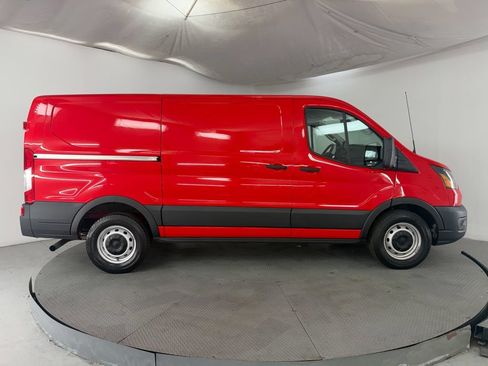 Used 2020 Ford Transit 150 Low Roof RWD image 5