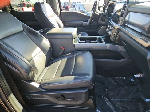 Used 2025 Ford F250 Lariat image 24