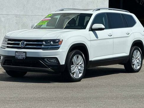 Certified 2019 Volkswagen Atlas SEL Premium image 8