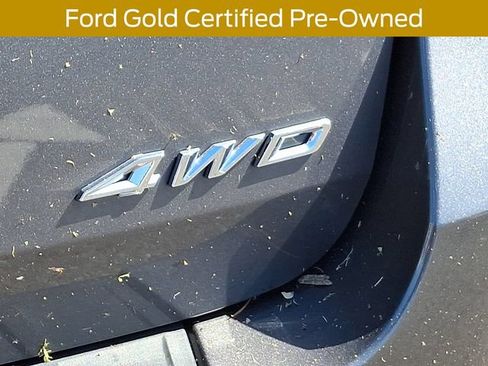 Used 2023 Ford Explorer XLT w/ Equipment Group 202A AWD/4WD image 36