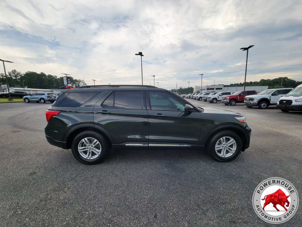 Certified 2022 Ford Explorer XLT RWD image 8