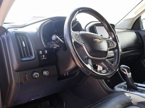 Used 2022 Chevrolet Colorado ZR2 AWD/4WD image 18
