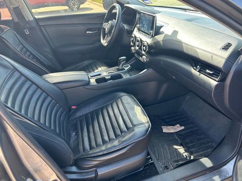 Used 2023 Nissan Sentra SV FWD image 3