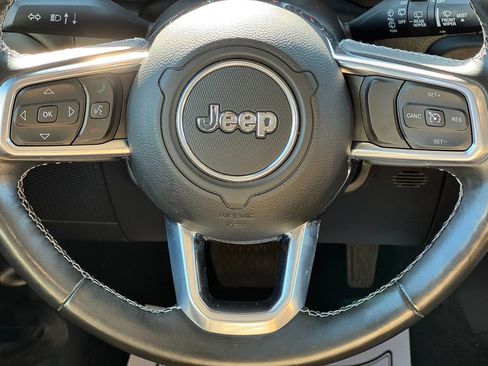 Used 2021 Jeep Wrangler Unlimited Rubicon w/ Steel Bumper Group AWD/4WD image 20