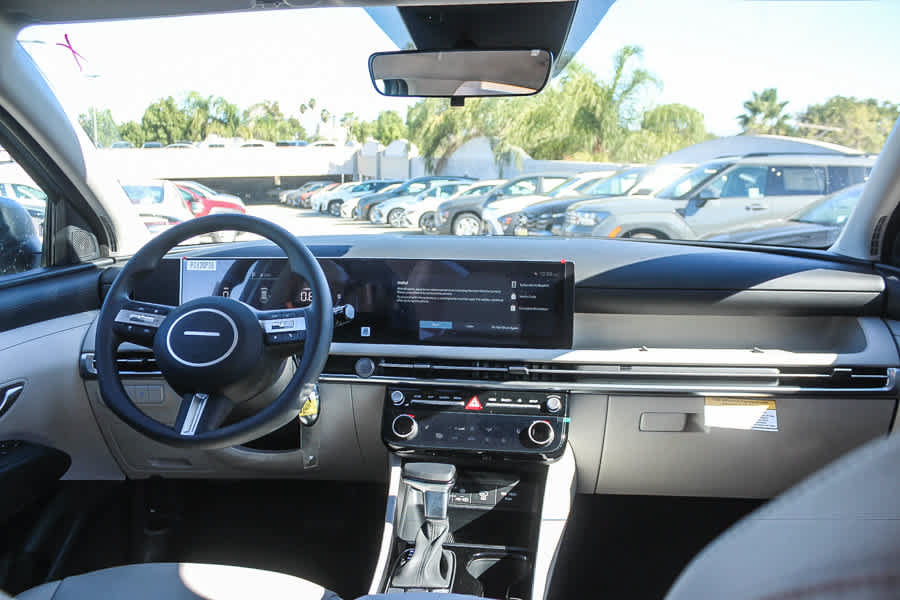 New 2026 Hyundai Tucson SEL Plus FWD image 17
