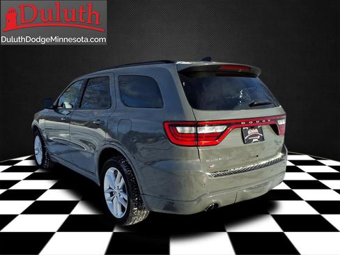 Used 2024 Dodge Durango GT AWD/4WD image 3