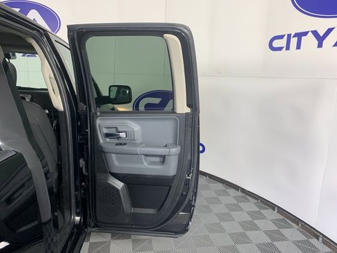 Used 2024 RAM 1500 Classic SLT image 36