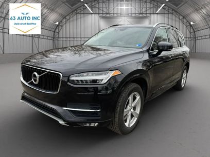 Used 2016 Volvo XC90 T5 Momentum