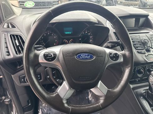 Used 2017 Ford Transit Connect XLT FWD image 11
