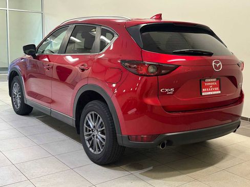 Used 2021 MAZDA CX-5 Touring image 4