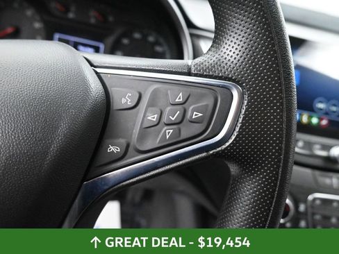 Used 2025 Chevrolet Malibu LT image 35