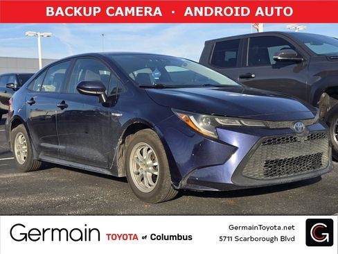 Used 2021 Toyota Corolla LE image 1