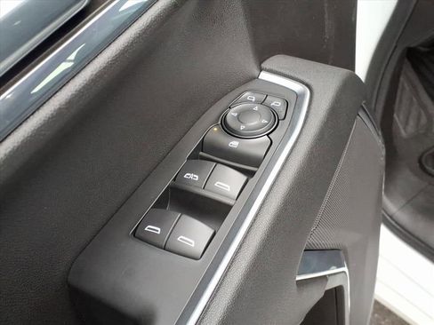 Certified 2024 Chevrolet Silverado 1500 LT AWD/4WD image 9