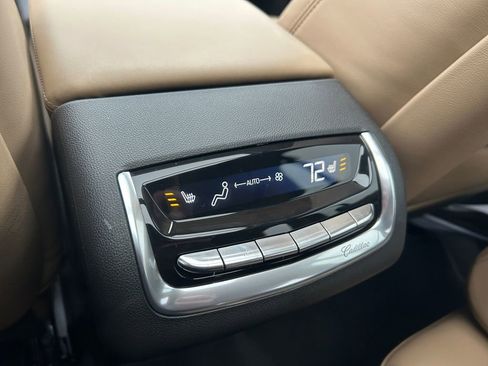 New 2025 Cadillac XT6 Sport w/ Platinum Package image 36